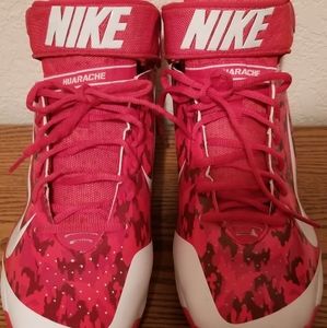 New !! Nike Baseball Style Cleats